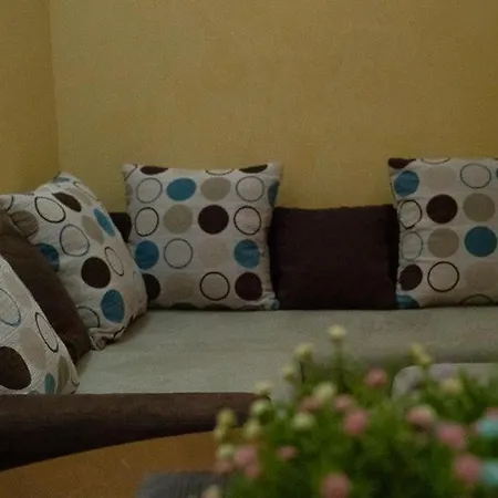 Wendy Luxury Apartment-3